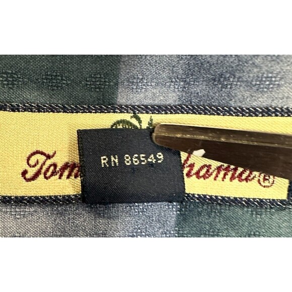 Tommy Bahama Shirt Mens Sz L Blue Green Geometric Plaid 100% Silk Camp Short SL - Picture 9 of 10